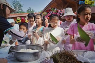 罗马诺：埃因霍温在和曼联谈租借佩利斯特里，银河想永久引进